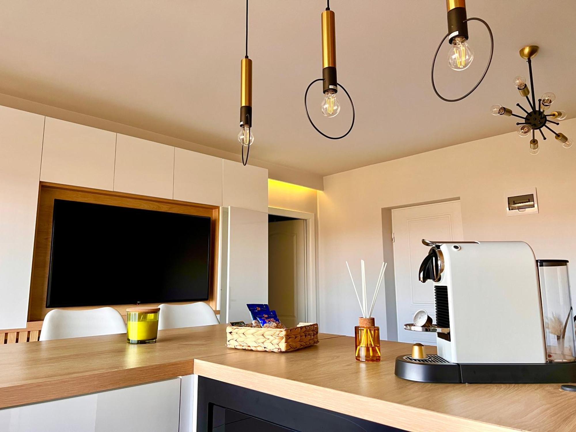Ghinda Nest Apartment Bistriţa Екстериор снимка